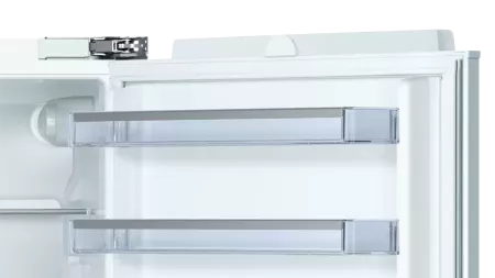 Встраиваемая холодильная камера Bosch KUR15ADF0