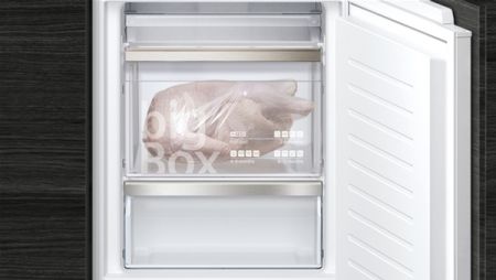 Вбудований холодильник Siemens KI86NAD306